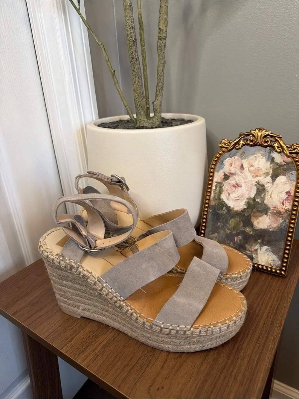 Dolce Vita Taupe Suede Espadrille Wedge Sandals 10 Leather Platform Ankle Strap